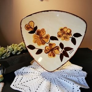 Vintage Ceramic Holland Mold Triangular Footed Dish / Plate